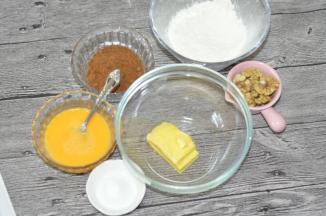 提前准备好所有材料
黄油室温软化好