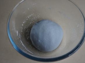 和成光滑的面团