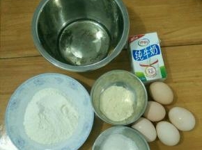 先准备好材料。