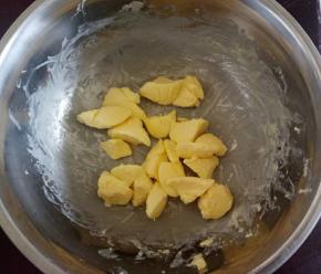 把黄油软化