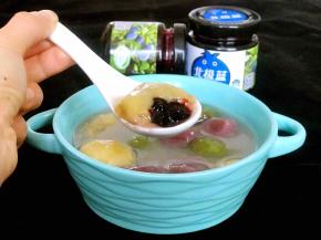 16，咬一口，满满的蓝莓颗粒，超满足