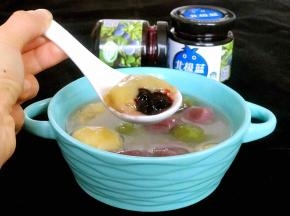 16，咬一口，满满的蓝莓颗粒，超满足