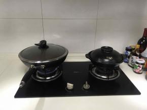 13，汤圆全部包好，锅中烧一锅开水