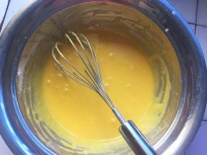 搅拌至光滑无颗粒状态