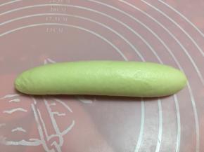 两端和收口处捏紧实