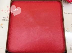 淡奶油+糖打发至浓稠状态。