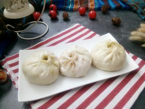 美味的素馅包子包好了