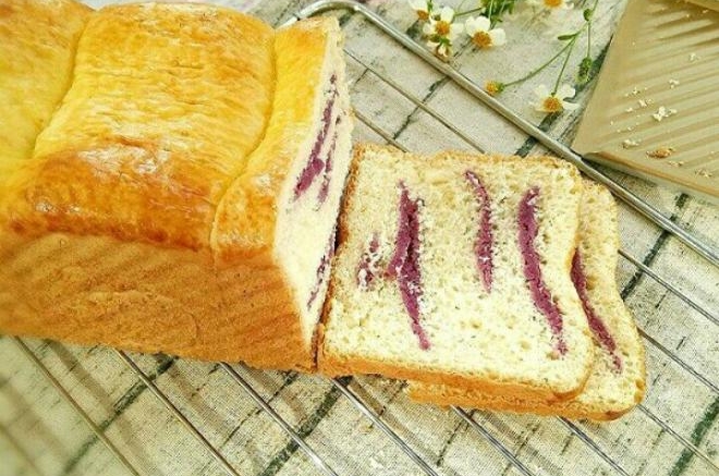 紫薯吐司