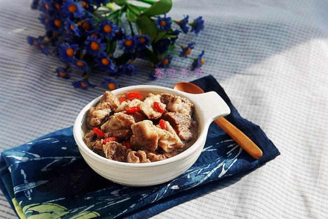 清炖牛腩