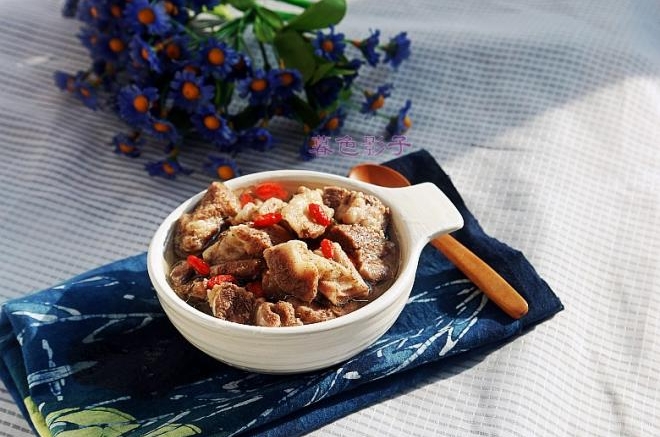清炖牛腩