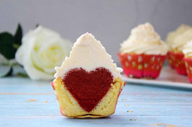 爱心纸杯蛋糕