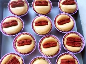 入烤箱150度烤35分钟，出炉放一旁凉透