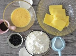 提前准备好所有材料
黄油室温软化