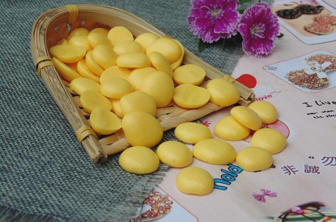 蛋黄溶豆