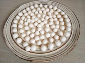 搓成等大的小圆子。