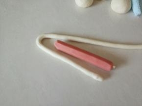 搓成长条(香肠的四到五倍