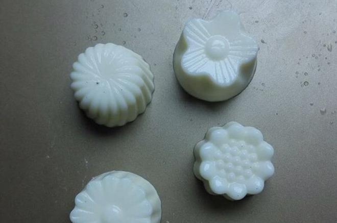 牛奶布丁
