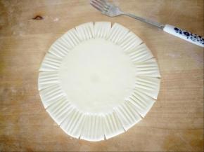 用叉子压出纹路