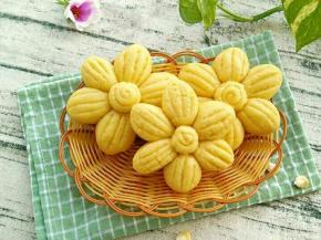 做好再饧半个小时上锅蒸15分钟，焖五分钟。