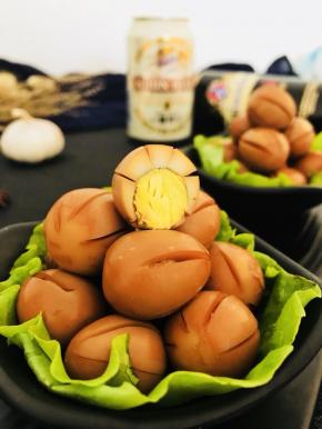 如果泡上一夜再吃更入味哟！（可我家总是忍不住嘴～）
再来一张，一口一个接一个，超满足！