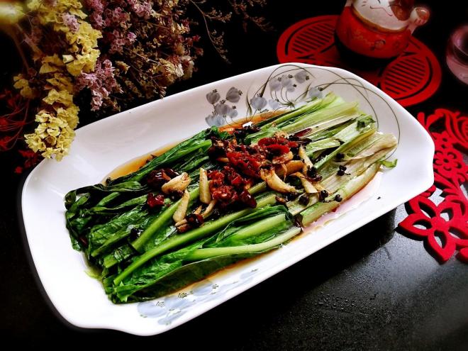 响油油麦菜