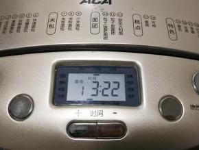 面包机选择甜面包程序自动完成制作面包