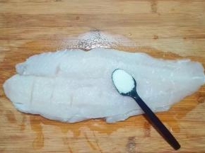 放一小勺有腌制十分钟