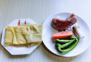 准备好食材。