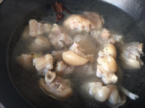 加入足够多的清水