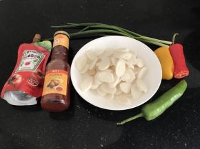 材料准备如图上