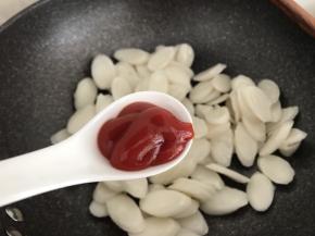 加入2勺蕃茄沙司