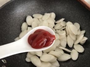 加入2勺蕃茄沙司