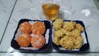 配上点水果和绿茶当下午茶也不错