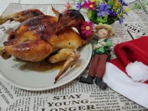 最后出炉就是这样了，烤鸡的背差一点糊了呵呵