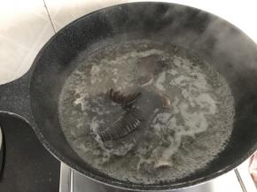 鱼腮飞水处理捞出备用