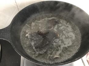 鱼腮飞水处理捞出备用