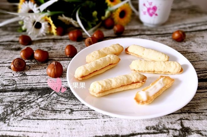 米兰小饼干