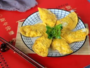 金灿灿的蛋饺，每年都会做不少