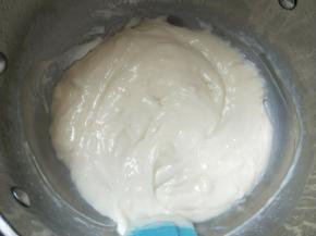 搅拌至越来越浓稠就关火。