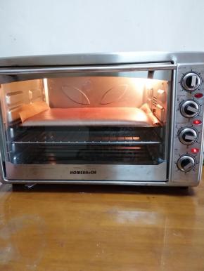 这个是60L的烤箱