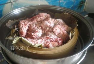 锅盖上盖子、大火蒸30分钟左右即可