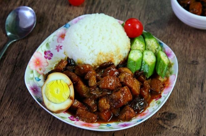 香菇卤肉饭