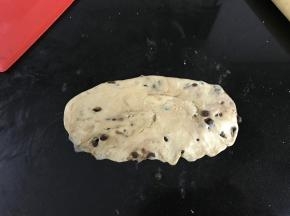 翻面后压薄长边。