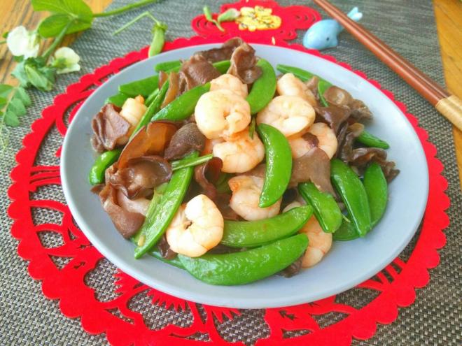 荷兰豆木耳炒虾仁