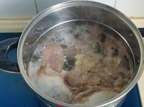 直至出现很多浮沫