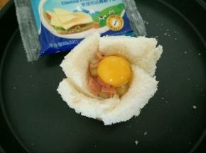 打入一个鹌鹑蛋。