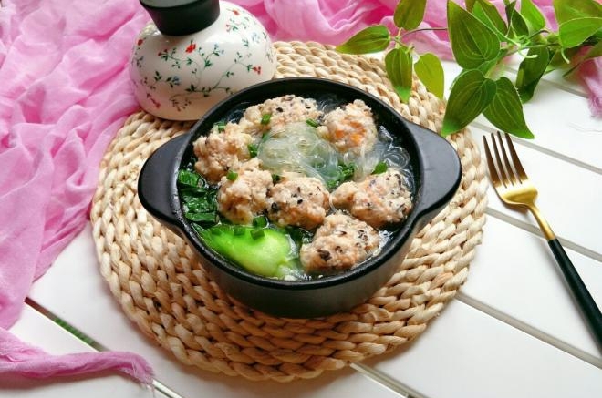 砂锅丸子