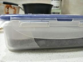 放入冰箱冷藏至少2小时以上。