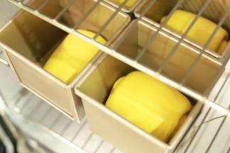 发酵箱设置温度为35度，湿度80度，时间为60分钟