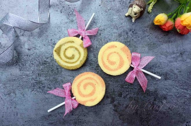 棒棒糖戚风蛋糕